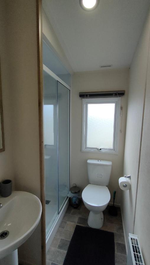 3 Bedroom Stylish Caravan - Vans With Business Sign Not Allowed Port Seton Exterior photo