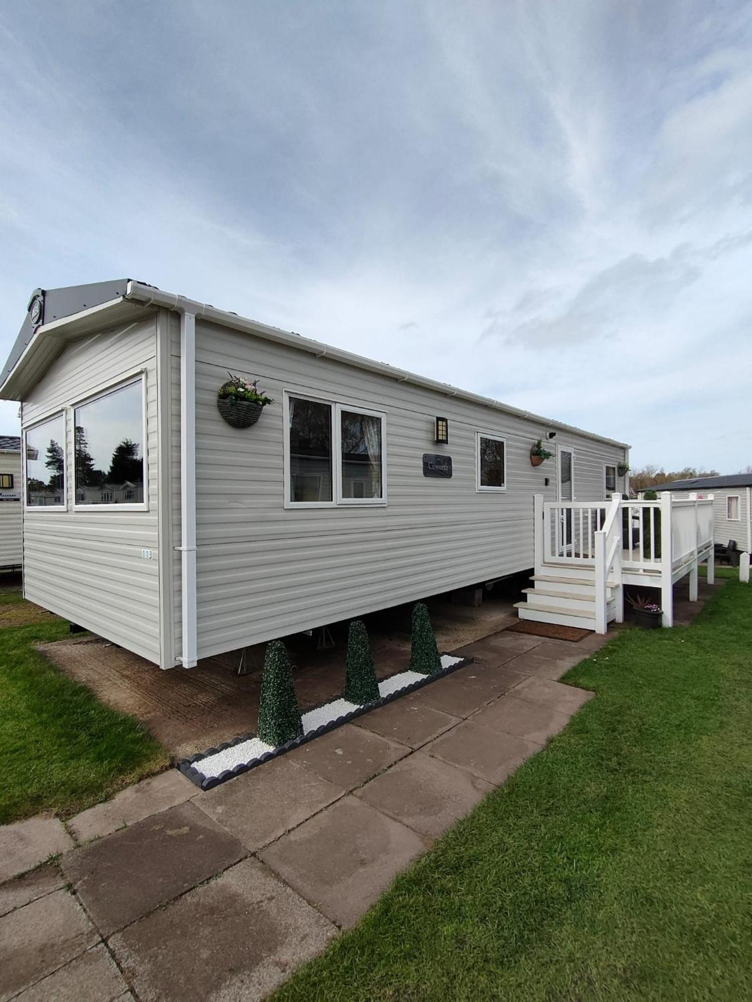 3 Bedroom Stylish Caravan - Vans With Business Sign Not Allowed Port Seton Exterior photo
